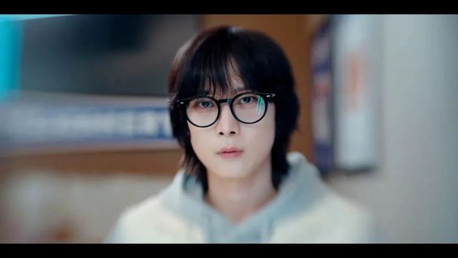 香港現金網:40嵗,有前男友還能搞純情先婚後愛?